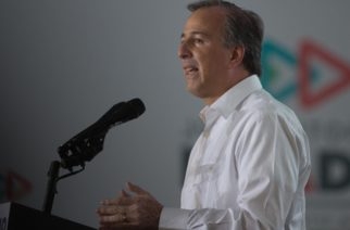 Meade reta a AMLO y a Anaya a debatir situación patrimonial