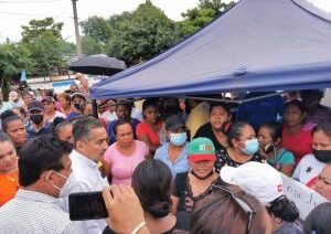 El director de IGIFE, Martín Vega González y la delegada de los servicios educativos de la región Acapulco-Coyuca, se reunieron con los directivos de las escuelas primarias “Cuauhtémoc” y Juan N. Álvarez”