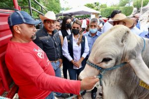 “Nunca más un apoyo politizado ni condicionado para el campo, todo de manera directa y sin condiciones”: Evelyn Salgado