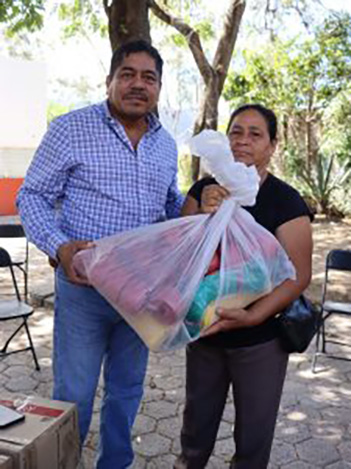 Entrega SAGADEGRO artes de pesca a cooperativas de Eduardo Neri y Cocula