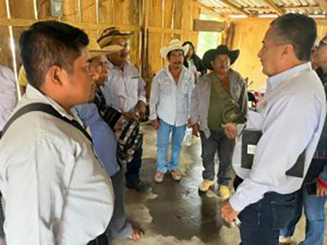 Titular de CICAEG supervisa carreteras que comunican la montaña con la Costa Chica para atender afectaciones