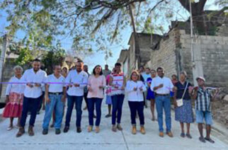 Cumple Gobierno de Guerrero con obras en colonias de Acapulco