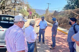 Supervisa titular de CICAEG obras de conservación de la carretera Iguala-Tuxpan