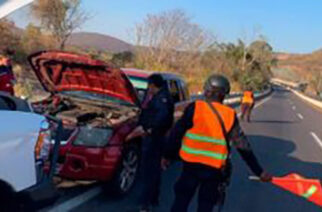 Policía Estatal proporciona auxilio en distintos puntos de la autopista del sol y carretera federal México-Acapulco