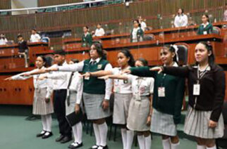 Alumnos participan en el XV Parlamento Estudiantil “Los Adolescentes y la Cultura de la Legalidad”