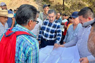 Cicaeg pavimenta el camino Ocotito-Tlahuizuapa-Coacoyulillo-Jaleaca de Catalán