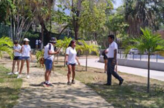 Más de 120 estudiantes de diferentes instituciones educativas participan en el operativo de limpieza del Parque Papagayo