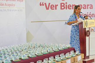 Entrega Evelyn Salgado 3 mil 298 apoyos del programa Ver Bien para Aprender Mejor