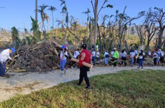 Cientos de ciudadanos acudieron a la jornada de limpieza del Parque Papagayo