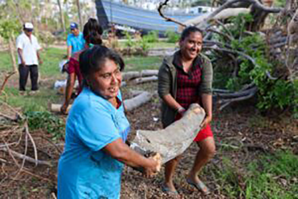 Sociedad civil, servidores públicos, jóvenes, mujeres, niñas y niños participaron en la tercera jornada de limpieza del Parque Papagayo